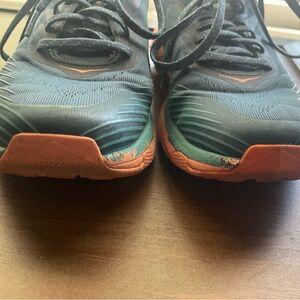 HOKA Mens size 9 torrent 2